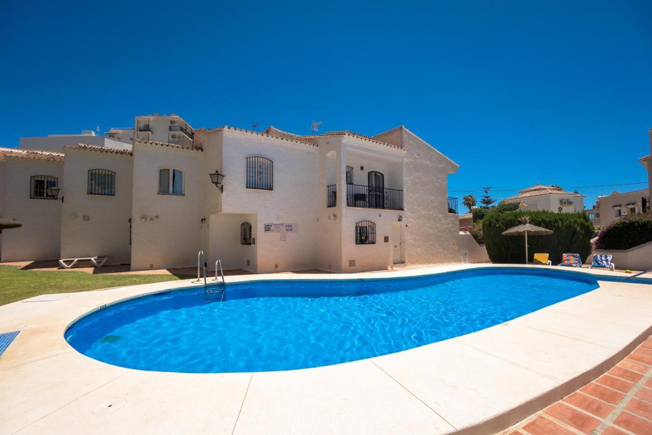 Apartamento Pinos 2 Nerja Exterior foto